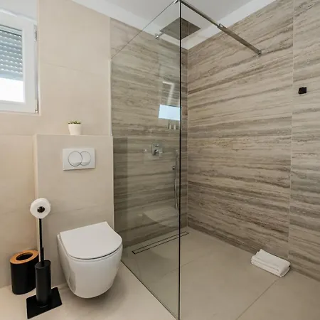 Katmari With Private Heated Pool